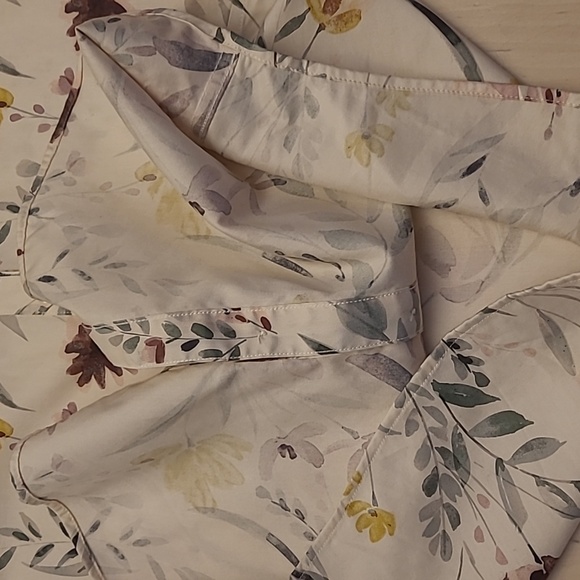 LIKE NEW Coldwater Creek Floral aprons Cotton Button Down Blouse - Picture 9 of 12